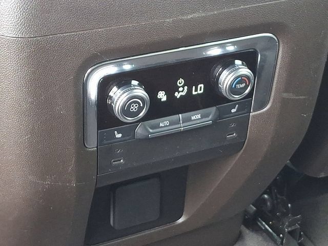 Used 2026 GMC Yukon XL Elevation AWD/4WD image 18