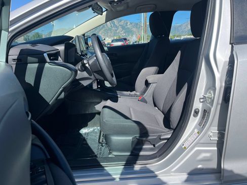 Used 2023 Toyota Corolla LE FWD image 11