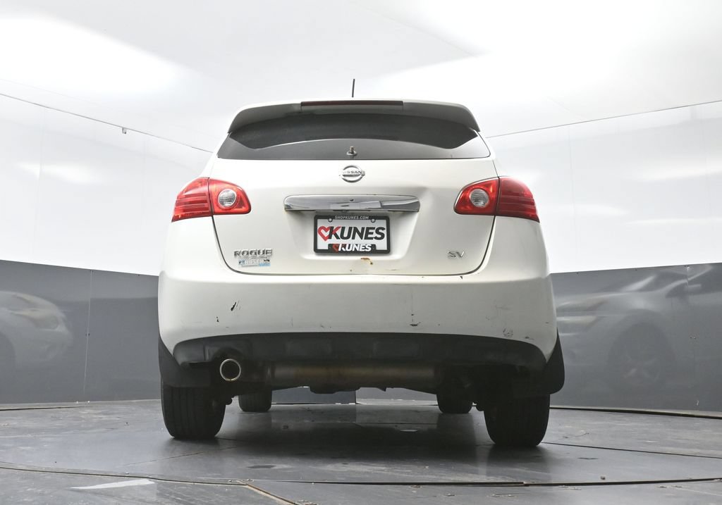 Used 2011 Nissan Rogue SV w/ Premium Pkg FWD image 30