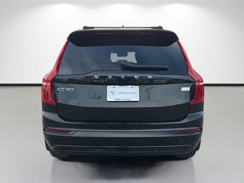 Used 2023 Volvo XC90 T8 Plus image 4