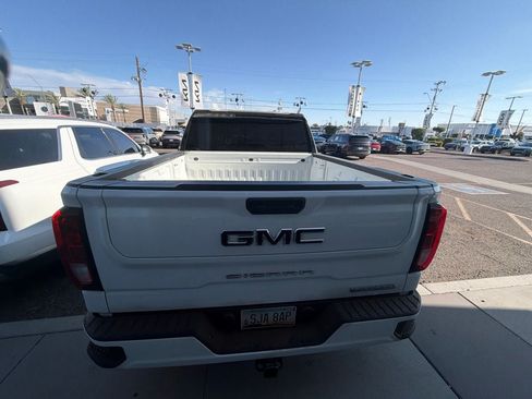 Used 2022 GMC Sierra 1500 Elevation RWD image 8