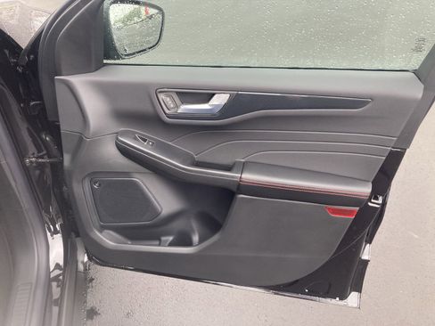 Used 2024 Ford Escape ST-Line Select w/ Tech Pack #2 image 30