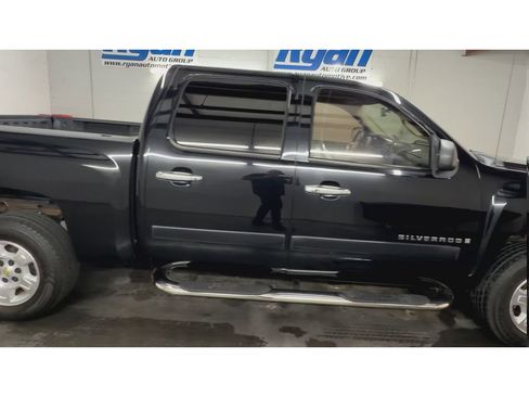 Used 2008 Chevrolet Silverado 1500 LT w/ Power Pack Plus RWD image 9