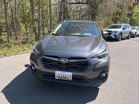 Used 2025 Subaru Crosstrek 2.0i Premium image 9