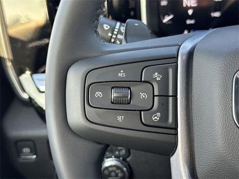 New 2026 GMC Sierra 1500 Elevation image 9