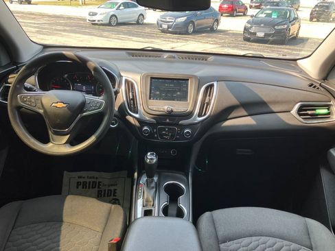 Used 2019 Chevrolet Equinox LT FWD image 17