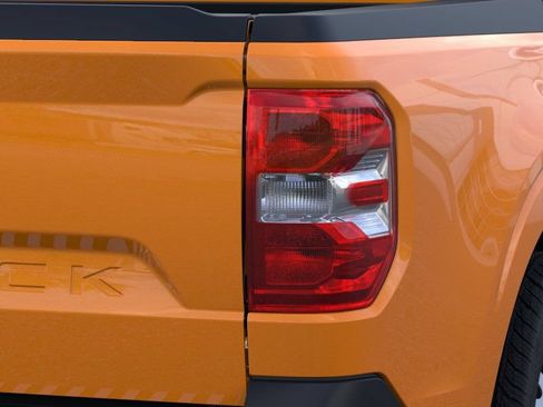 New 2026 Ford Maverick XL FWD image 22