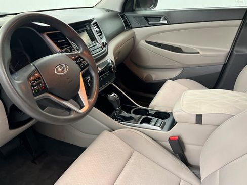 Used 2016 Hyundai Tucson SE w/ Option Group 02 FWD image 15