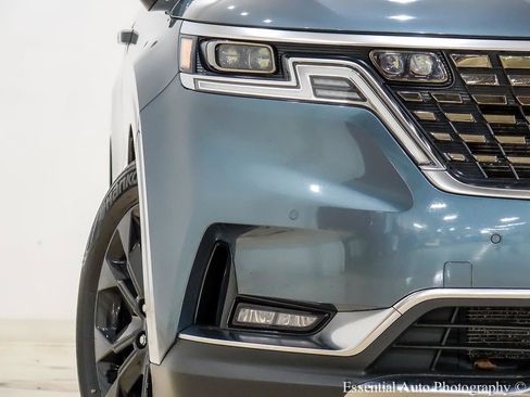 Used 2022 Kia Carnival SX Prestige image 6