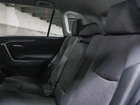 Certified 2024 Toyota RAV4 XLE FWD image 20