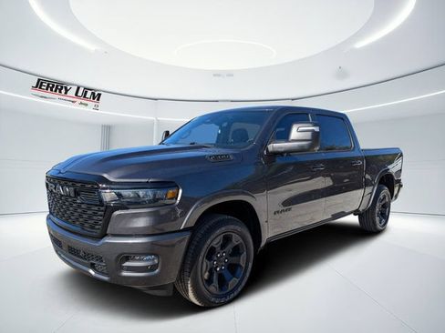 New 2026 RAM 1500 Big Horn AWD/4WD image 7
