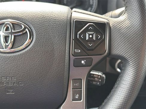 Certified 2023 Toyota Tacoma TRD Off-Road image 28