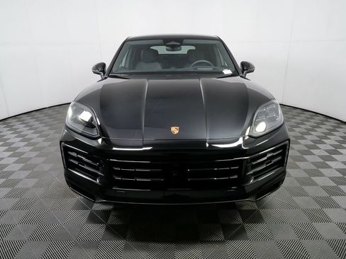 New 2026 Porsche Cayenne Coupe image 39