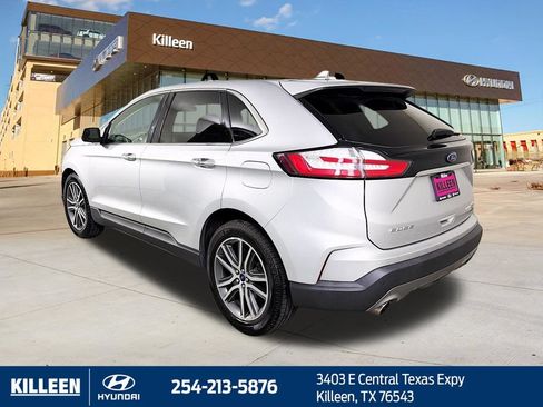 Used 2019 Ford Edge Titanium FWD image 5