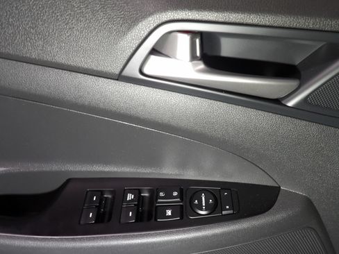 Used 2020 Hyundai Tucson SE AWD/4WD image 7