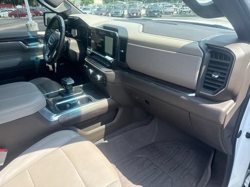 Used 2024 GMC Sierra 1500 SLT w/ SLT Premium Plus Package AWD/4WD image 16