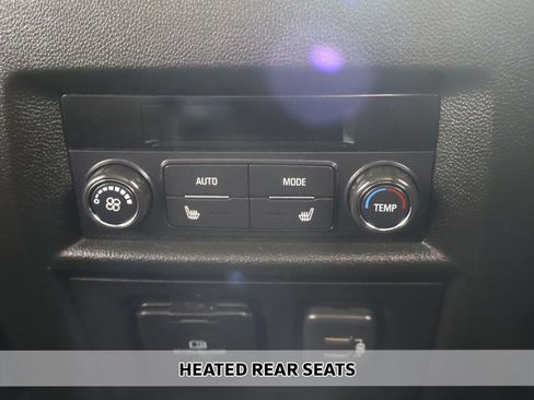 Used 2024 Chevrolet Traverse High Country w/ LPO, Cargo Package AWD/4WD image 11