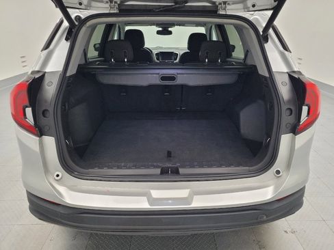 Used 2020 GMC Terrain SLE w/ Driver Convenience Package FWD image 29