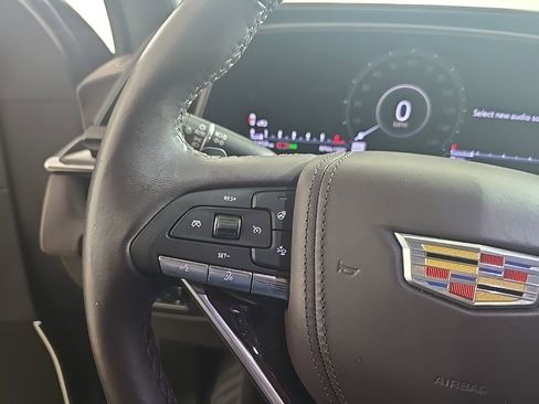 Certified 2023 Cadillac Escalade Sport Platinum w/ Heavy-Duty Trailer Package image 13