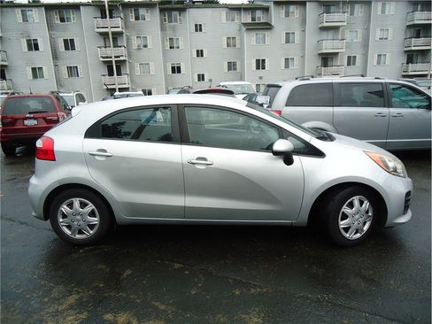 Used 2016 Kia Rio LX image 5