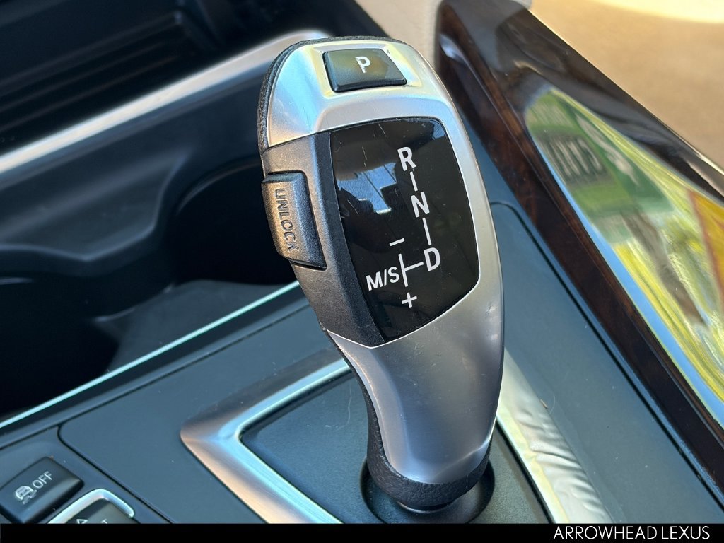 Used 2015 BMW 328i Sedan RWD image 33