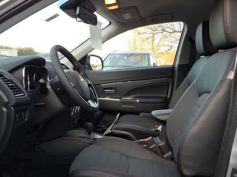 New 2026 Mitsubishi Outlander Sport SE image 8