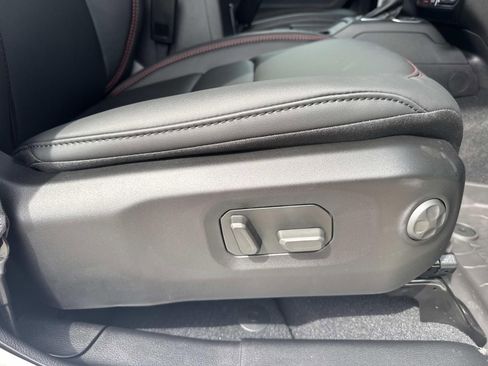 New 2026 Jeep Gladiator Rubicon image 12