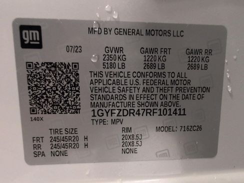 Certified 2024 Cadillac XT4 Premium Luxury AWD/4WD image 28