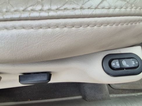 Used 2003 Jeep Liberty Limited AWD/4WD image 12