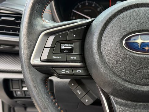 Used 2021 Subaru Crosstrek 2.0i Premium w/ Moonroof Package image 19