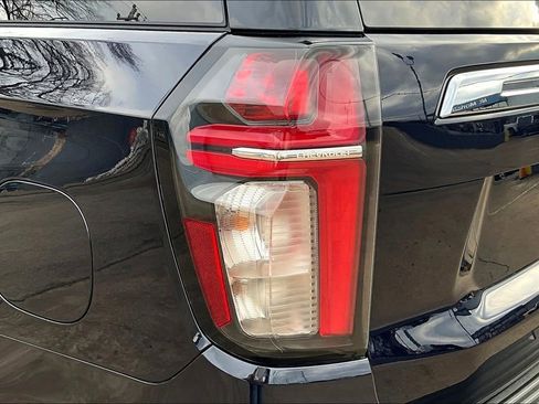 Used 2021 Chevrolet Tahoe LT image 28