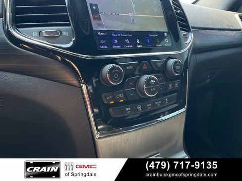 Used 2021 Jeep Grand Cherokee Laredo X AWD/4WD image 19