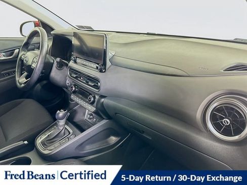 Certified 2023 Hyundai Kona SEL w/ Convenience Package image 31