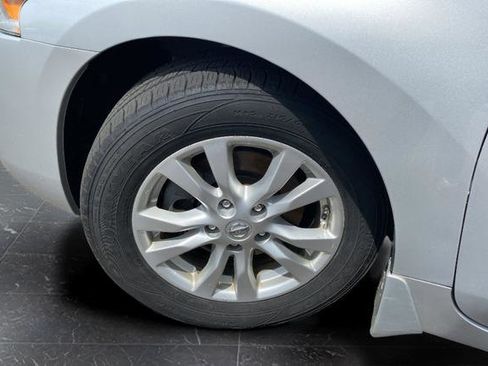 Used 2015 Nissan Altima 2.5 S w/ Sport Value Package FWD image 28