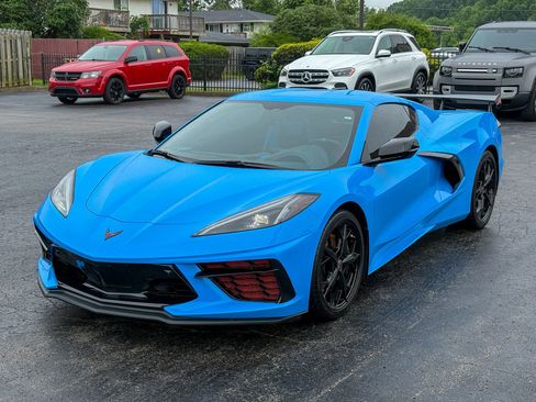 Used 2022 Chevrolet Corvette Stingray Premium Cpe w/ Z51 Performance Package RWD image 7