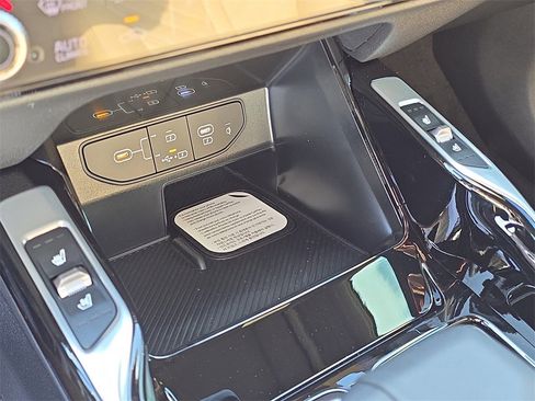 New 2026 Kia Sorento SX Prestige image 26