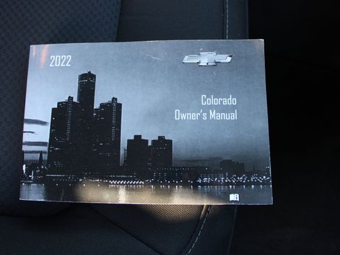 Used 2022 Chevrolet Colorado LT w/ LT Convenience Package image 23