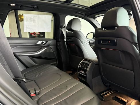 Used 2019 BMW X5 xDrive40i w/ Convenience Package AWD/4WD image 25