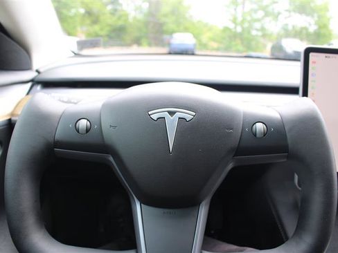 Used 2022 Tesla Model 3 Performance AWD/4WD image 13