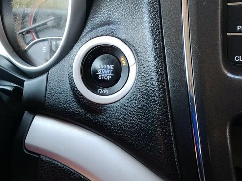 Used 2018 Dodge Journey SE FWD image 23