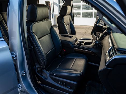Used 2018 Chevrolet Tahoe LS image 29
