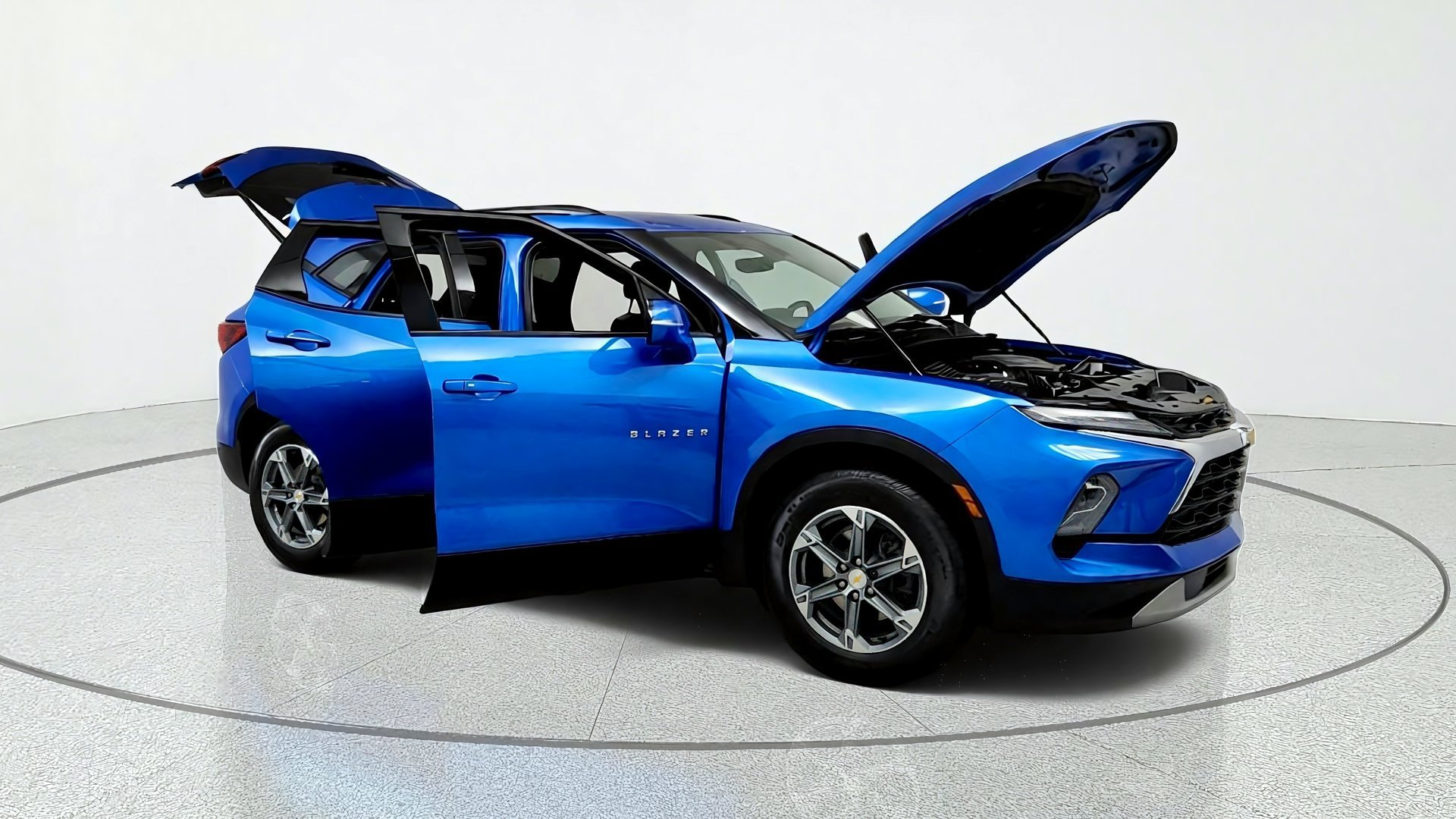 Used 2024 Chevrolet Blazer LT w/ Sound & Technology Package FWD image 14