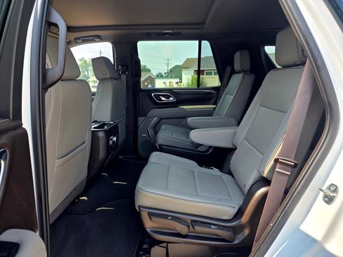 Used 2022 GMC Yukon SLT image 14