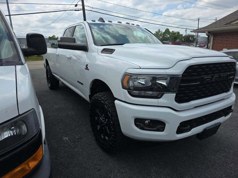 Used 2022 RAM 3500 Lone Star w/ Night Edition AWD/4WD image 4