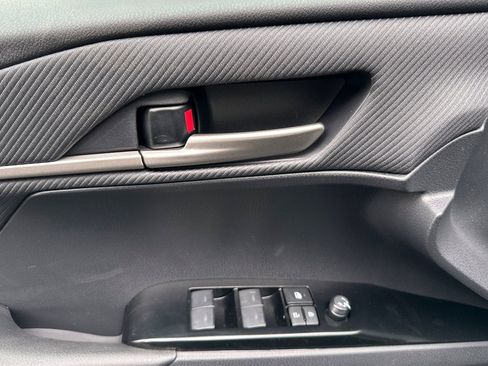 New 2026 Toyota Camry SE FWD image 11