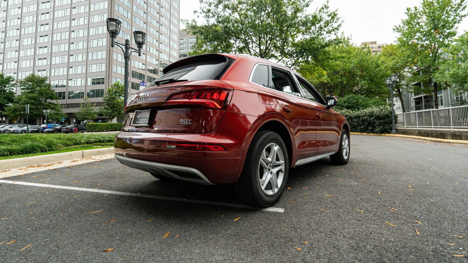 Used 2018 Audi Q5 2.0T Premium Plus AWD/4WD image 3