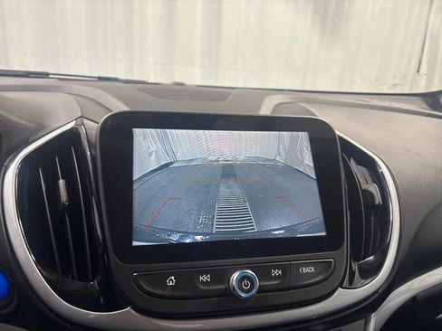 Used 2018 Chevrolet Volt LT image 18