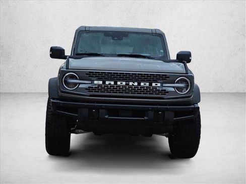 New 2025 Ford Bronco Badlands image 6