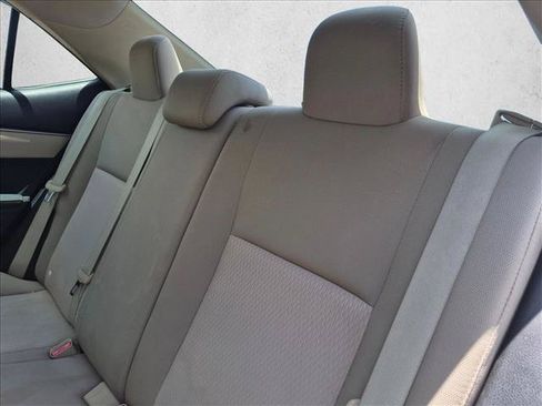 Used 2014 Toyota Corolla LE FWD image 13