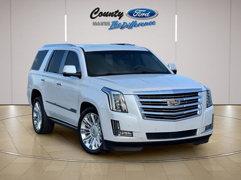 Used 2016 Cadillac Escalade Platinum AWD/4WD image 1